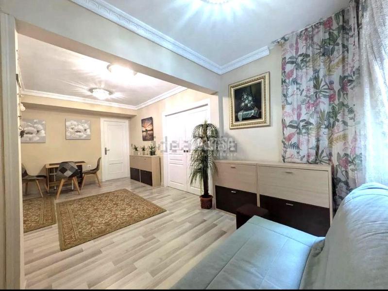 Foto cd3a58d4-33bb-4522-905d-e445abed78df. Piso  en venta en Juan XXIII - Rochelambert Sevilla