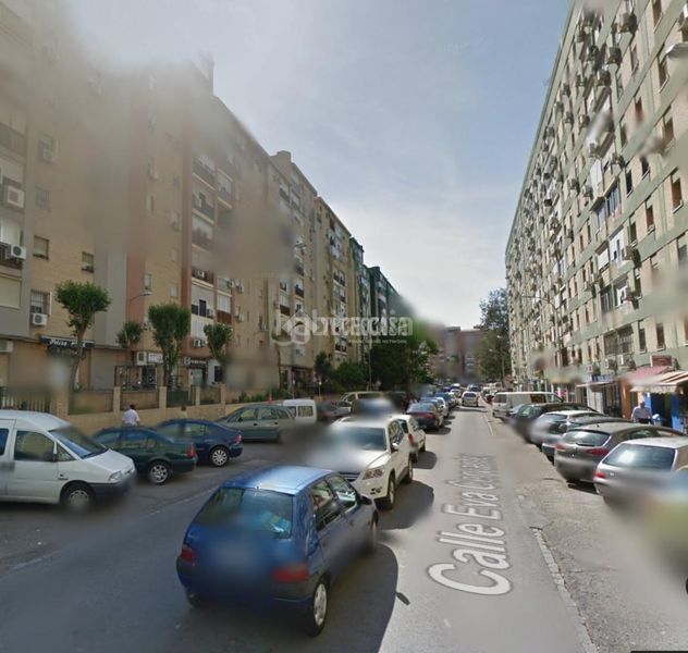 Foto 50ec3a8c-6ffb-4cd0-88fa-24daf291a0a4. Pis a Juan XXIII - Rochelambert Sevilla