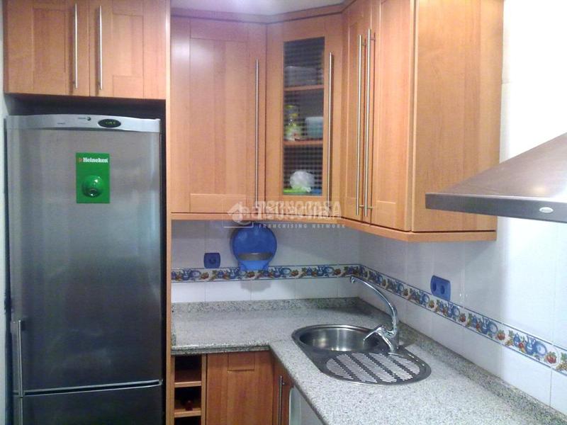 Foto a296db75-f3c3-4472-939e-fdb5edb6ab32. Piso  en venta en Juan XXIII - Rochelambert Sevilla