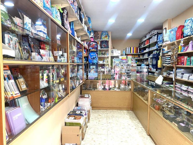 Foto 213b0305-a2e4-4991-86b6-a0c88653ecd2. Local comercial traspaso en venta en Juan XXIII - Rochelambert Sevilla
