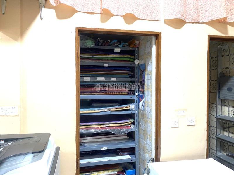 Foto f0be807e-42fa-4379-9119-79f70eee409e. Local comercial traspaso en venta en Juan XXIII - Rochelambert Sevilla