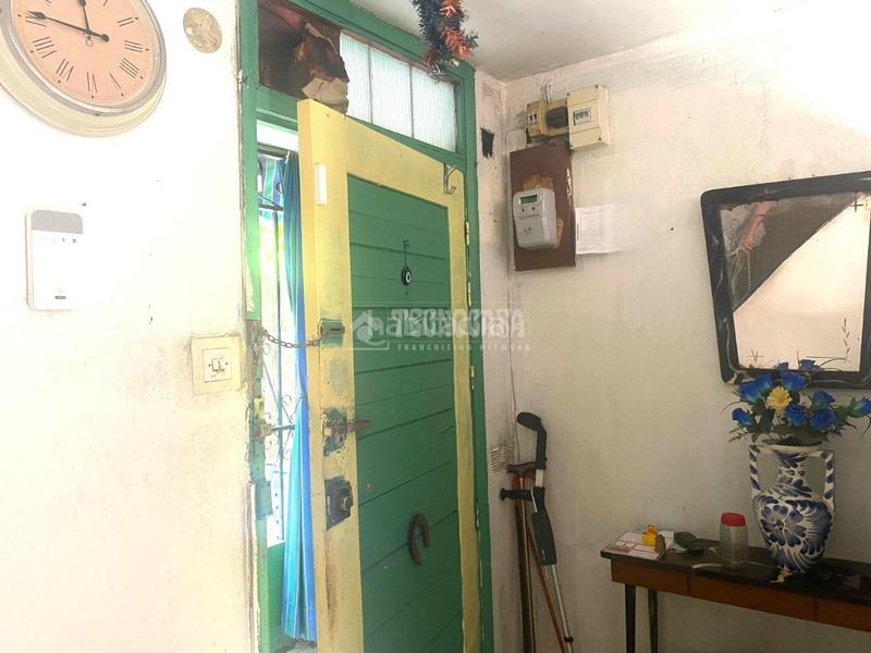 Foto 59a50453-ecb3-4acc-bf0a-befd4e2f818a. Casa pareada casa en venta en Juan XXIII - Rochelambert Sevilla