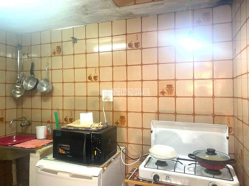Foto 91158f60-ee2f-4be0-88ab-cac9211db7cd. Casa pareada casa en venta en Juan XXIII - Rochelambert Sevilla