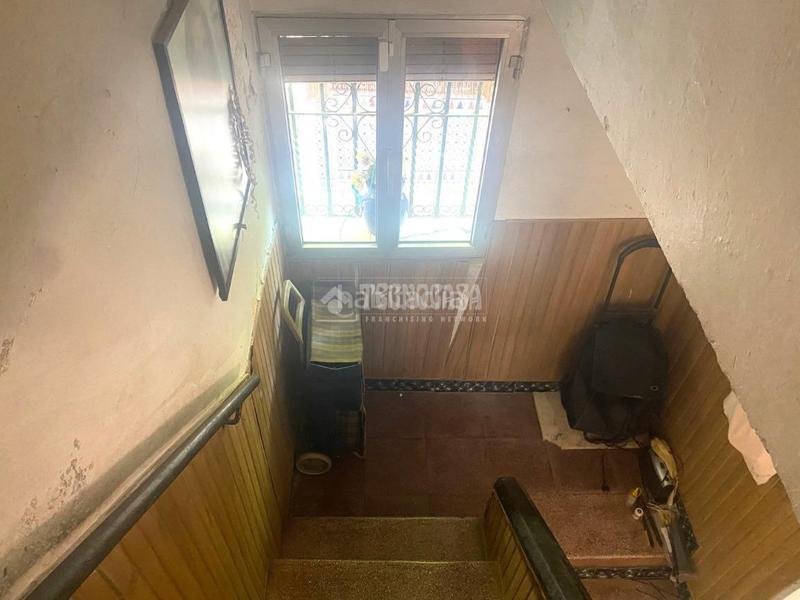 Foto a546099e-c44b-475e-a663-d122861b7a6f. Casa pareada casa en venta en Juan XXIII - Rochelambert Sevilla