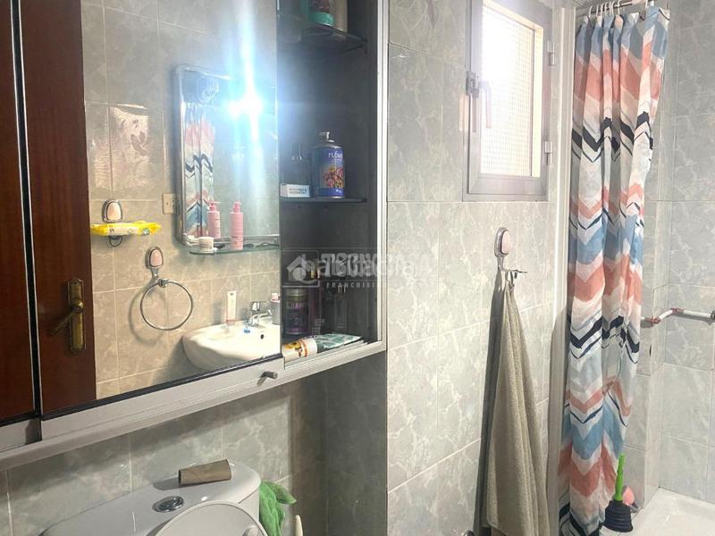 Foto 04ff2b6f-cc44-4600-b7e5-8ec8468874d0. Appartement dans Juan XXIII - Rochelambert Sevilla