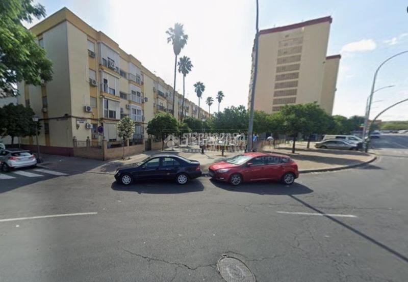 Foto 78062aaa-9fe0-4f47-a1aa-23d1f7b5056d. Appartement dans Juan XXIII - Rochelambert Sevilla