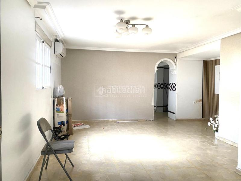 Foto e128c98e-742e-44b2-be2c-825d6b41981a. Maison jumelée dans Juan XXIII - Rochelambert Sevilla