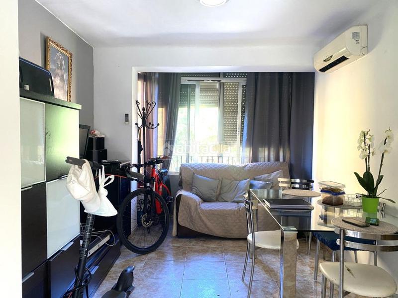 Foto 812daeeb-b165-49a8-ba34-317e81b20193. Appartement dans Los Pájaros Sevilla