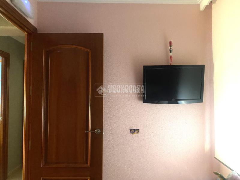 Foto aa06e960-5a6c-48ce-a8a4-22f74f91e155. Etagenwohnung in Juan XXIII - Rochelambert Sevilla