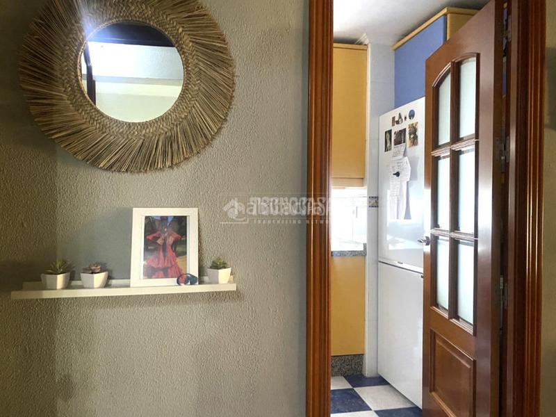 Foto dba4f1a8-76f3-4d21-a0d5-cfd88c06256a. Etagenwohnung in Juan XXIII - Rochelambert Sevilla