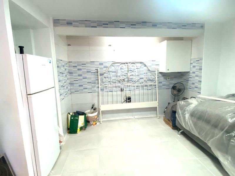 Foto 22848501-3390-4b9a-9958-e675e2e3a2da. Casa aparellada a Amate Sevilla