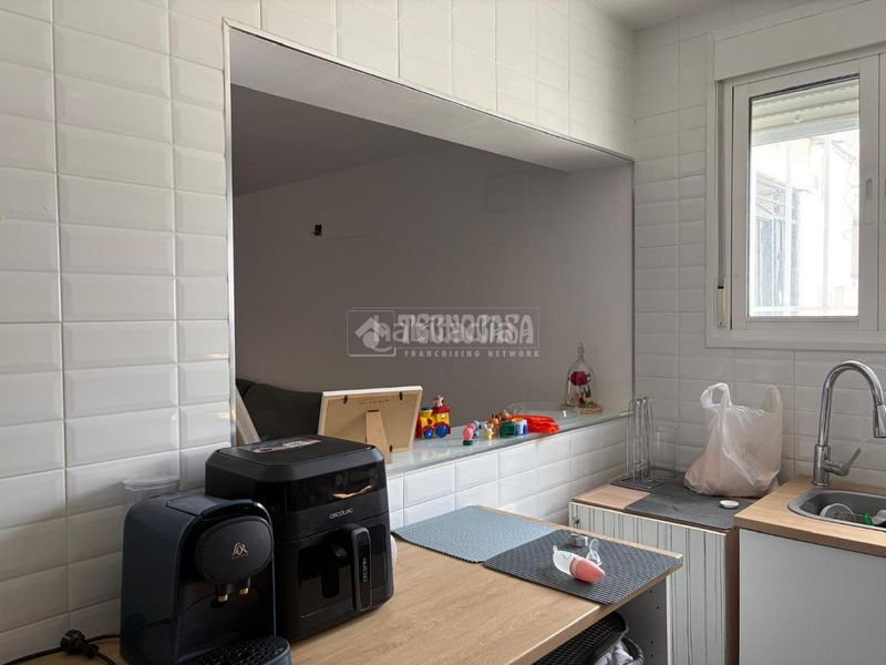 Foto 80f7f19d-fb9e-4836-9f0e-1cad1209af3d. Casa aparellada a Sta. Aurelia - Cantábrico - Atlàntico - La Romería Sevilla