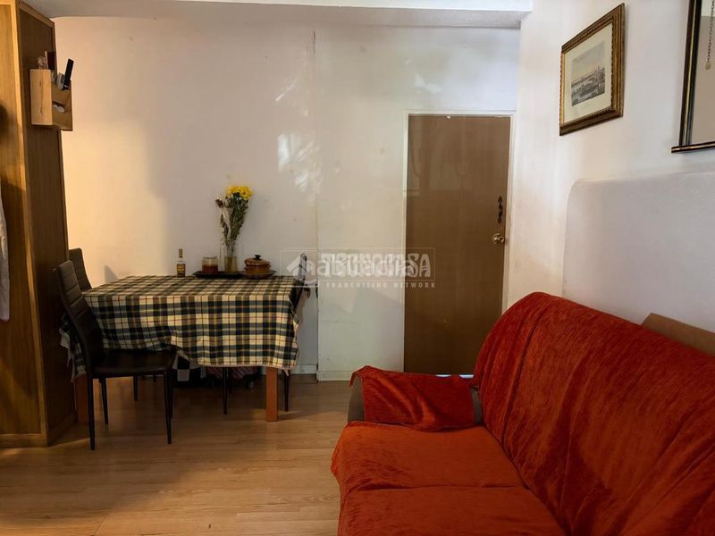 Foto eed92114-b1b7-45d2-863f-c71d81e47d39. Pis a Los Pájaros Sevilla