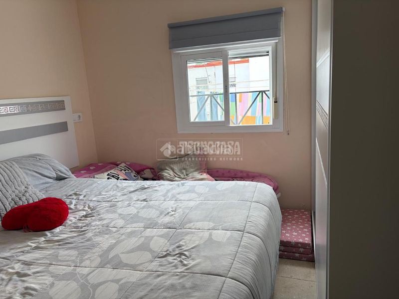 Foto 113aaa20-7219-48ea-b56d-f53558033c69. Pis a Los Pájaros Sevilla