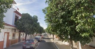 Towny house in Amate. Casa en venta en sevilla