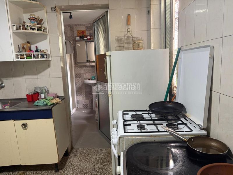 Foto e9ea5ab8-842a-481b-a43e-04ba35faa098. Casa aparellada a Amate Sevilla