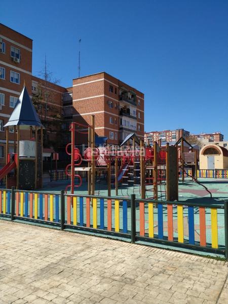 Foto e82d14d1-1cb0-4172-b0e5-07208ce7b474. Piso  en venta en Zarzaquemada Leganés