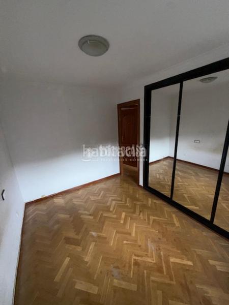 Foto 042afdc5-cbaf-4b19-b655-0d87503d6ba0. Piso  en venta en Zarzaquemada Leganés