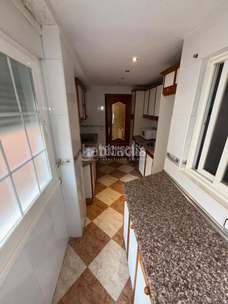 Foto 41eefacf-41a8-4213-a3c0-9b33d53e5421. Piso  en venta en Zarzaquemada Leganés