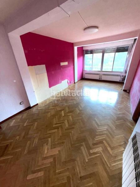 Foto fee80e10-bc1c-4bbe-925d-fb6cd5e6c183. Piso  en venta en Zarzaquemada Leganés