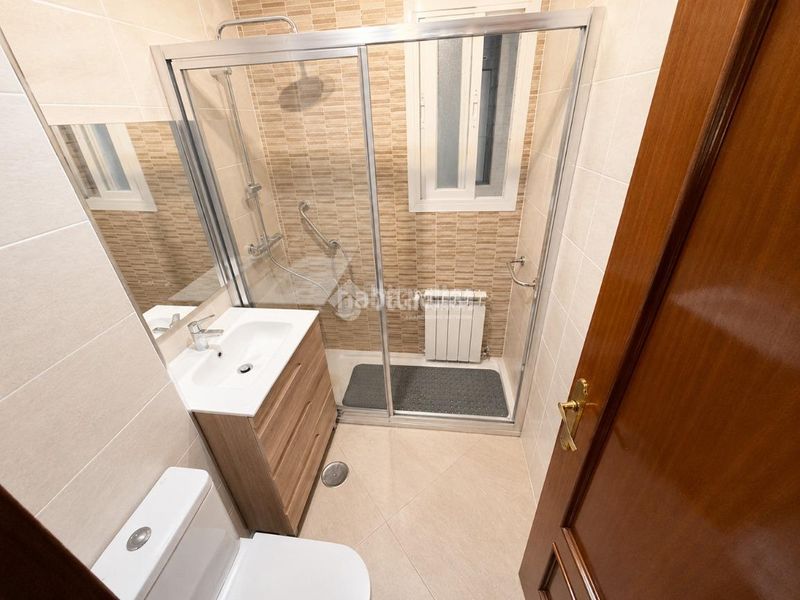 Foto e0e4a2f3-a287-4bf5-86aa-d4adbd43c86b. Pis a Zarzaquemada Leganés