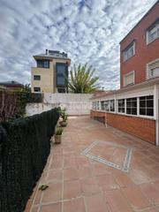 Maison à Colina. Casa en venta en madrid