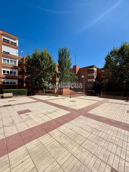 Foto 2da89e90-d3e3-43d3-a81e-62c72c3294d7. Pis amb calefacció a Canillas Madrid