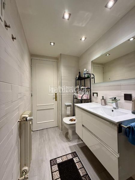 Foto 596c5895-c786-4176-84f3-fe68b31d03d1. Pis amb calefacció a Canillas Madrid