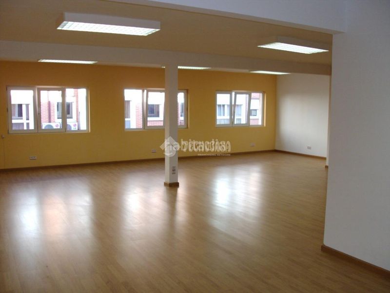 Foto 4df53569-28c8-49f5-98d3-197298127c8b. Pis a Canillas Madrid