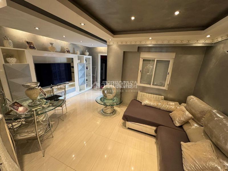 Foto fb69adf0-f38d-4129-8411-df30a8ac5589. Appartement dans Entrevías Madrid