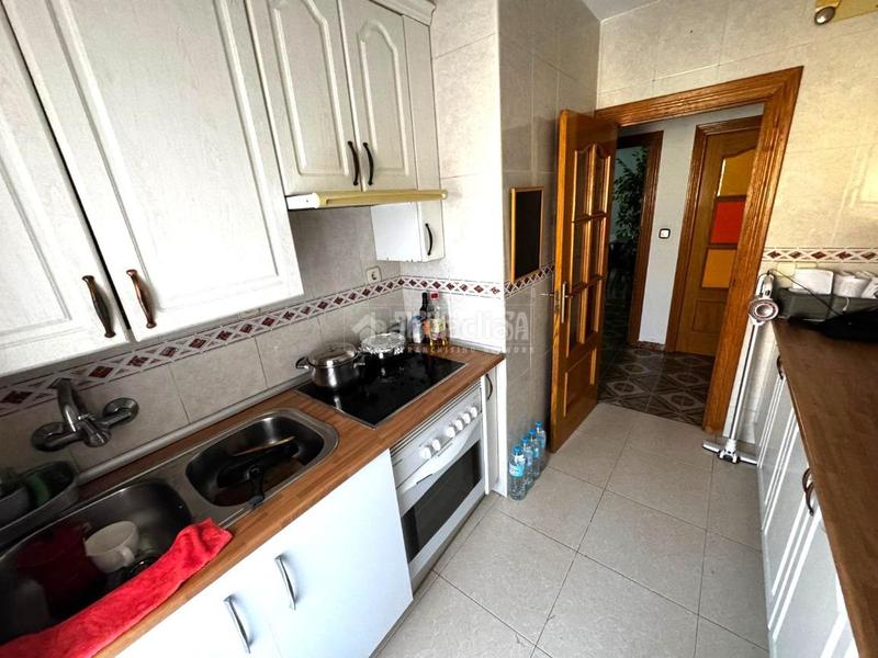 Foto 5cd118e4-1352-4826-86e1-3b9efaa7b20a. Pis a Entrevías Madrid