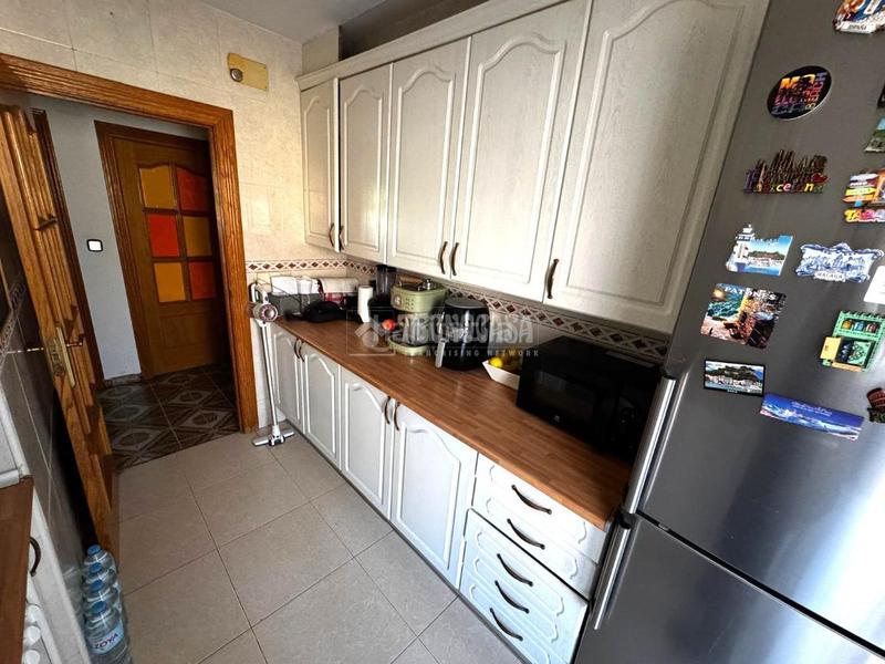 Foto df3fc05c-7df4-456f-bd99-800c672f55db. Pis a Entrevías Madrid