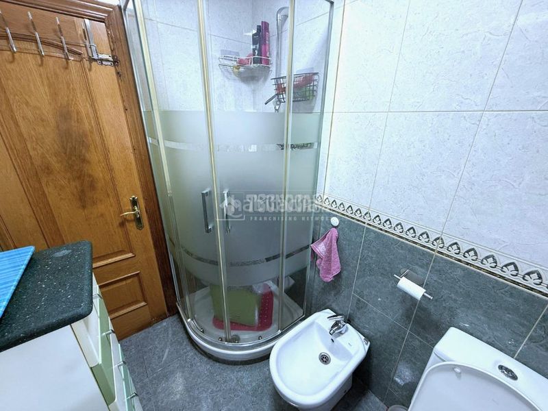 Foto 0b9f8bc2-231e-4aed-ad2d-5786eff668ee. Piso  en venta en Entrevías Madrid