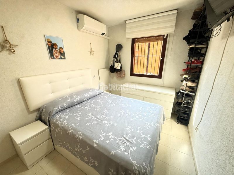 Foto 58ba9089-f5e3-4700-964b-634e2ad72718. Casa aparellada amb calefacció a Entrevías Madrid