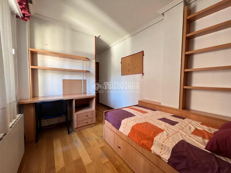 Foto 91e9a175-0c64-47ef-9247-4df2678f43da. Pis amb aparcament a Vadillos Valladolid