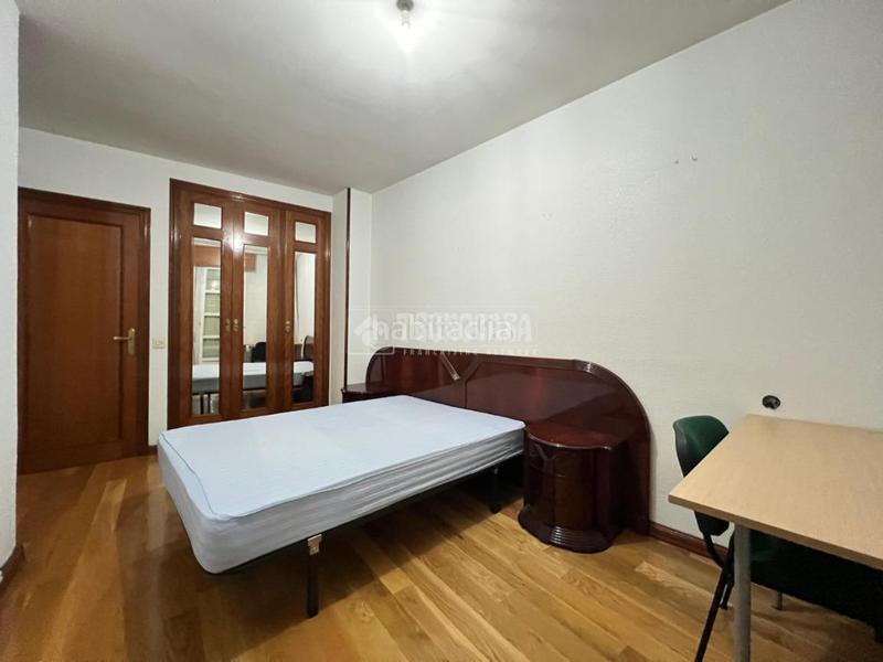 Foto e5a160ed-da44-4363-a158-387f709daab4. Pis amb aparcament a Vadillos Valladolid