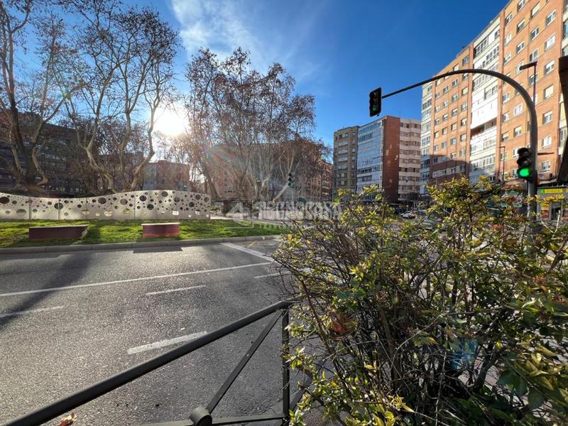 Foto df77ff22-8102-4c6e-8a81-fc5437bdb1ec. Pis amb calefacció a Circular Valladolid