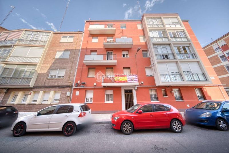 Foto 13133f13-29ad-4e6e-9fe7-a7c71338c731. Pis a Batallas Valladolid