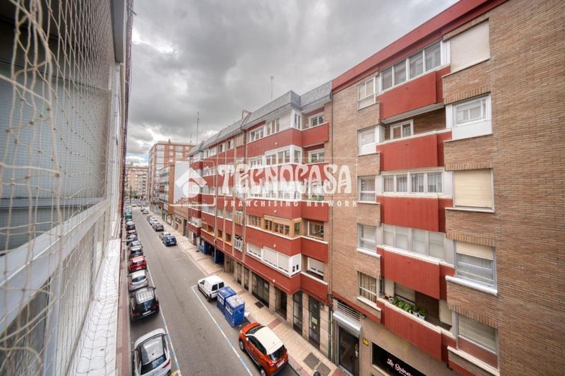 Foto 0903c6d3-1625-478b-9185-36fa20dd0de4. Pis a Circular Valladolid