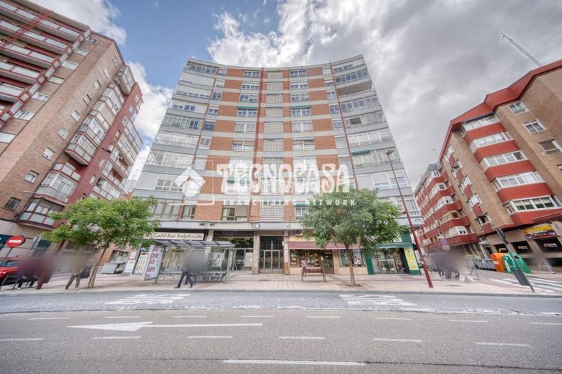Foto 61a653e6-8899-4931-8b37-59cc877c94ee. Pis a Circular Valladolid