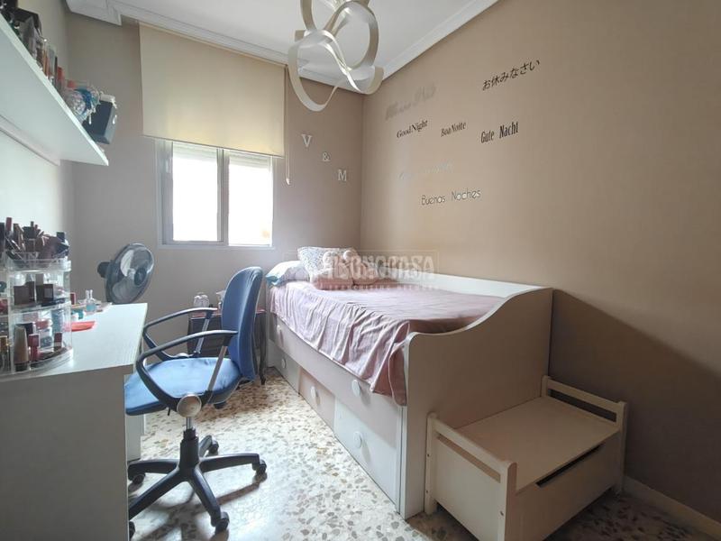 Foto 40f5ac7a-5997-48c0-9856-df647fc31d04. Piso  en venta en La Plata Jerez de la Frontera
