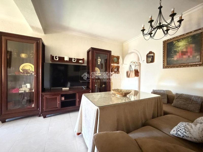 Foto af0da2f6-37ae-418a-84d8-3c8d93681a87. Pis a La Plata Jerez de la Frontera