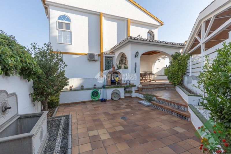 Foto 364fa4f7-a498-4f96-ad82-43e5695a8d06. Casa a Albolote