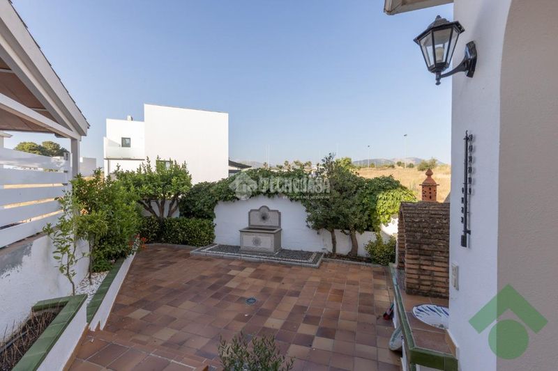 Foto bcd7ad6f-27bf-483f-a069-b817bbeb3a33. Casa a Albolote