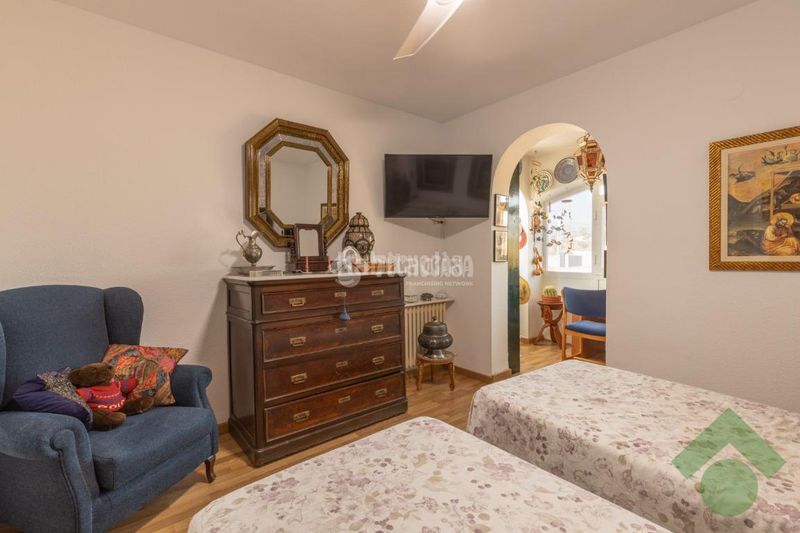 Foto d5be0326-b31f-444e-bdf9-fc5edaaf4897. Casa a Albolote