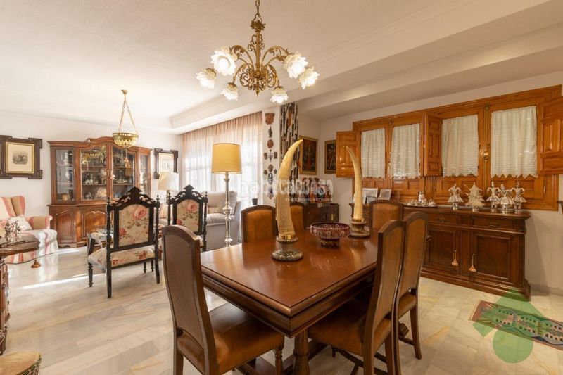 Foto f9752cf4-43ea-4189-b313-589d37848032. Casa a Albolote