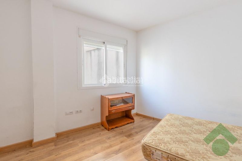 Foto ce0938e8-9125-4ee4-87b6-f353ca0a9f91. Pis a Colomera