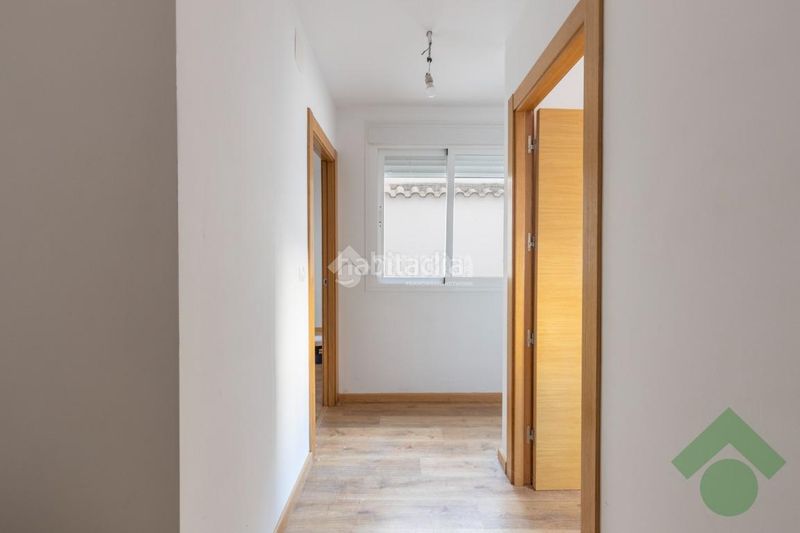 Foto e684e846-43e6-43bb-86b9-ff6855760051. Pis a Colomera
