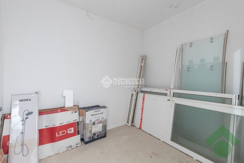 Foto 8eb1253d-23e1-4702-92ce-b2ea82992ca5. Pis a Colomera