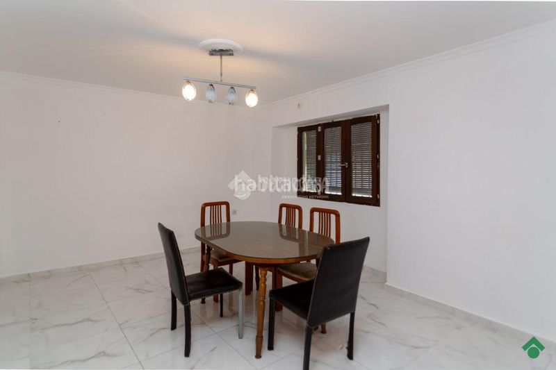 Foto 5b768f4e-11fb-47d8-b03e-f8006afc4eda. Casa a Albolote